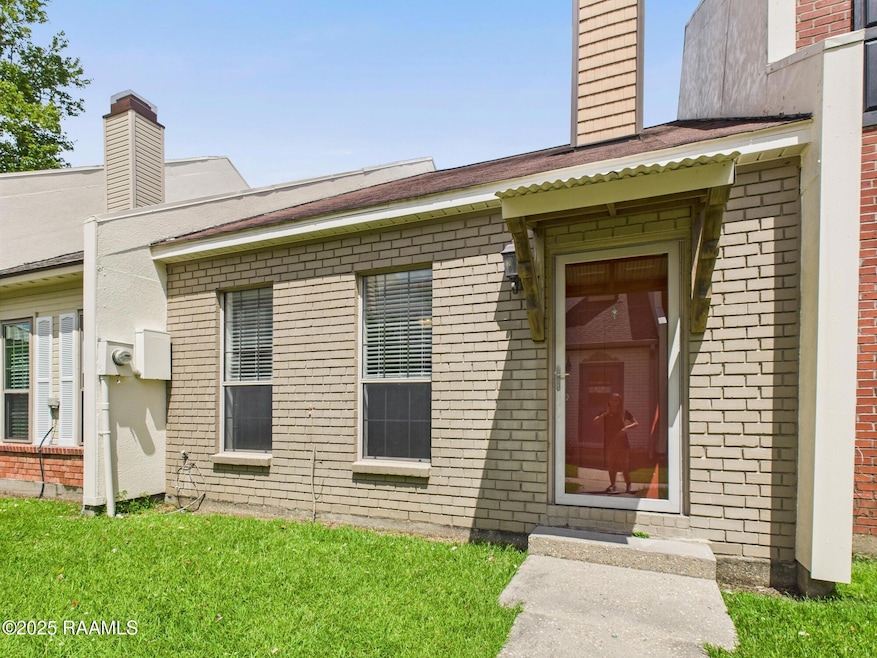 CAM04246G0-PR0123-STILL024