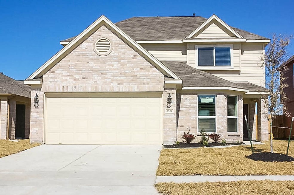 2822 N Red Birch Cir, Houston, TX 77038 - photo 1