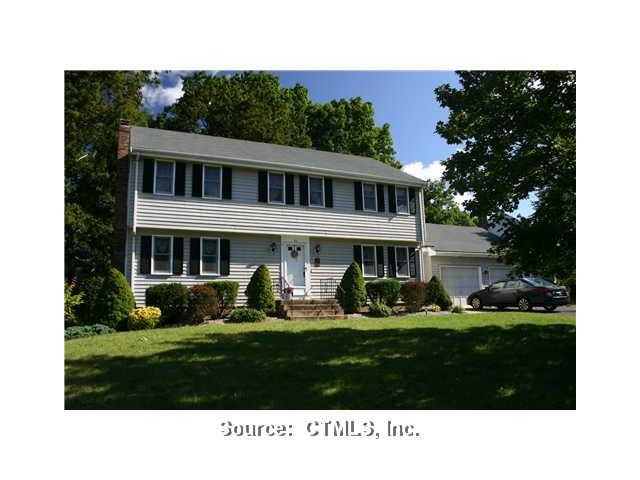 48 Duxbury Ln, Glastonbury, CT 06033 - photo 1