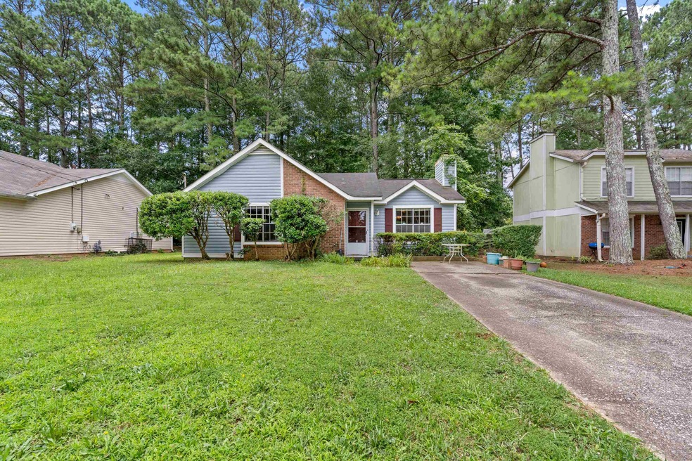 1077 Brandon Hill Way, Jonesboro, GA 30238 - photo 1