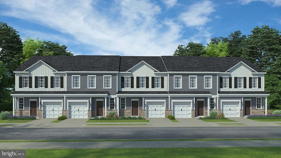 1085 Turnstone Dr unit 6, Fogelsville, PA 18051 - photo 1