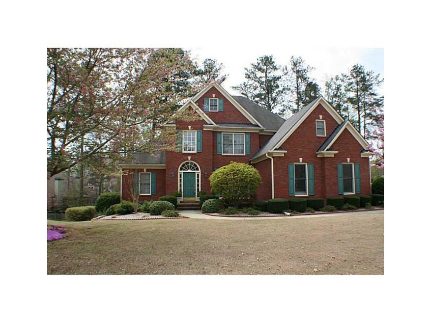 Exterior Front. Level front yard