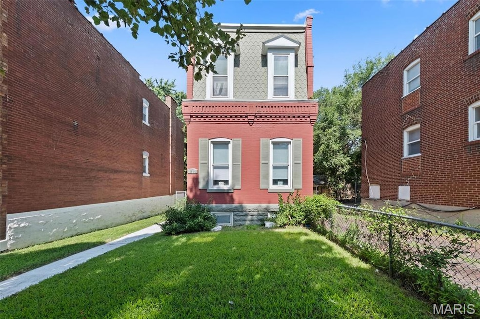 Under Contract $175,900 • Co-Listing Agent