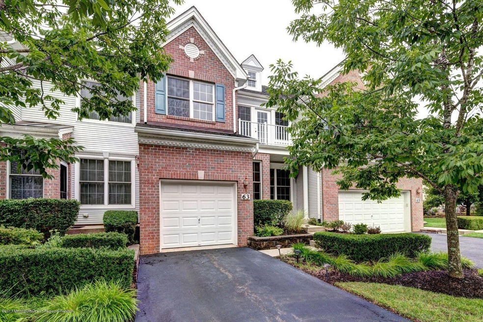Welcome to 63 Deepwater Circle