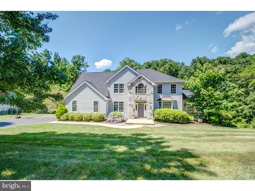 17 Taylors Mill Ln, Wilmington, DE 19808 - photo 1