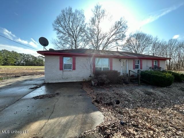2363 Grass Pond Rd, Hernando, MS 38632 - photo 1