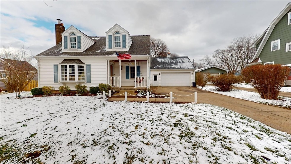 2711 Wellington Rd, Erie, PA 16506 - photo 1