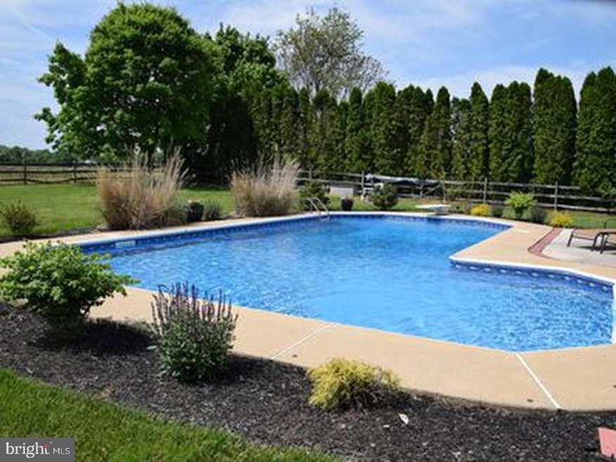 308 Clayton Manor Dr, Middletown, DE 19709 - photo 1