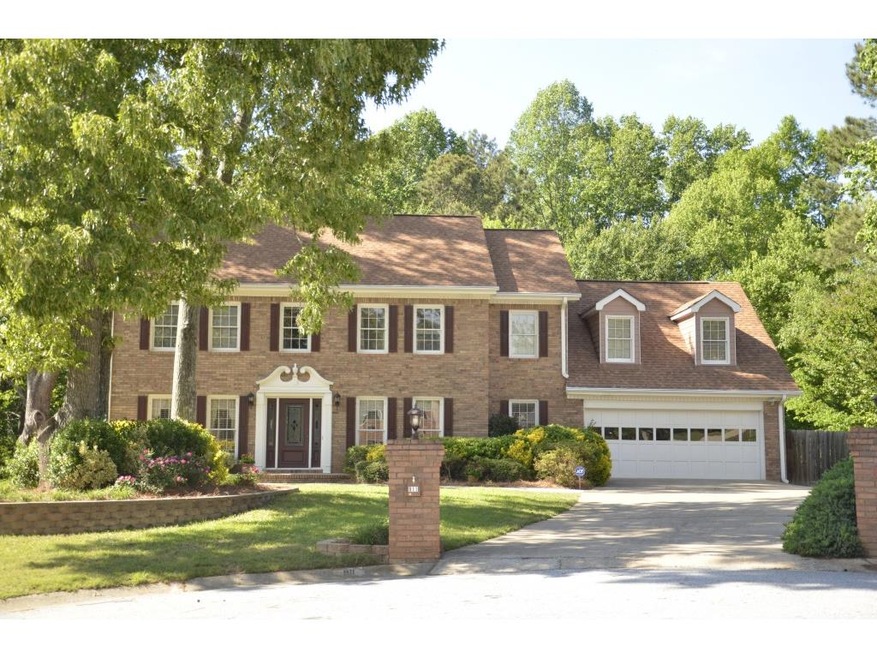 Great curb appeal!