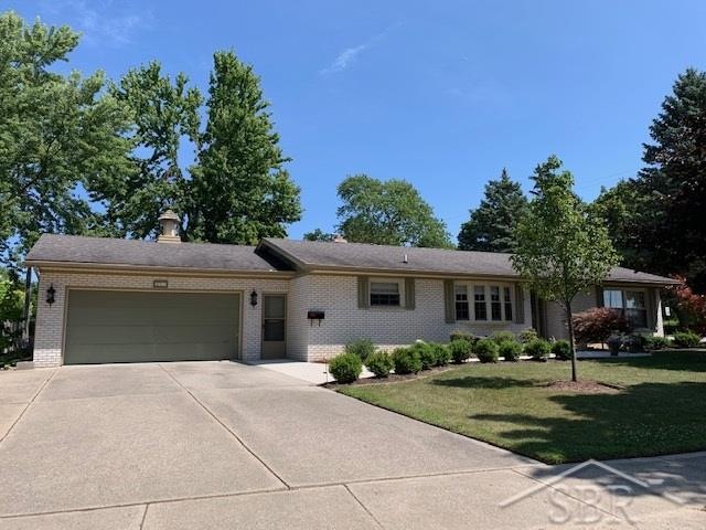 491 Craemer Dr, Frankenmuth, MI 48734 - photo 1