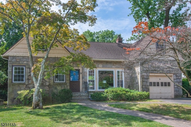 9 Brook Dr, West Orange, NJ 07052 - photo 1