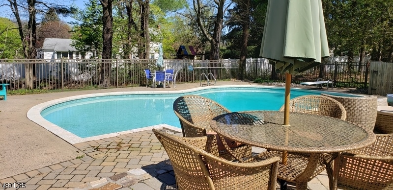 37 Hilltop Cir, Mendham, NJ 07945 - photo 1