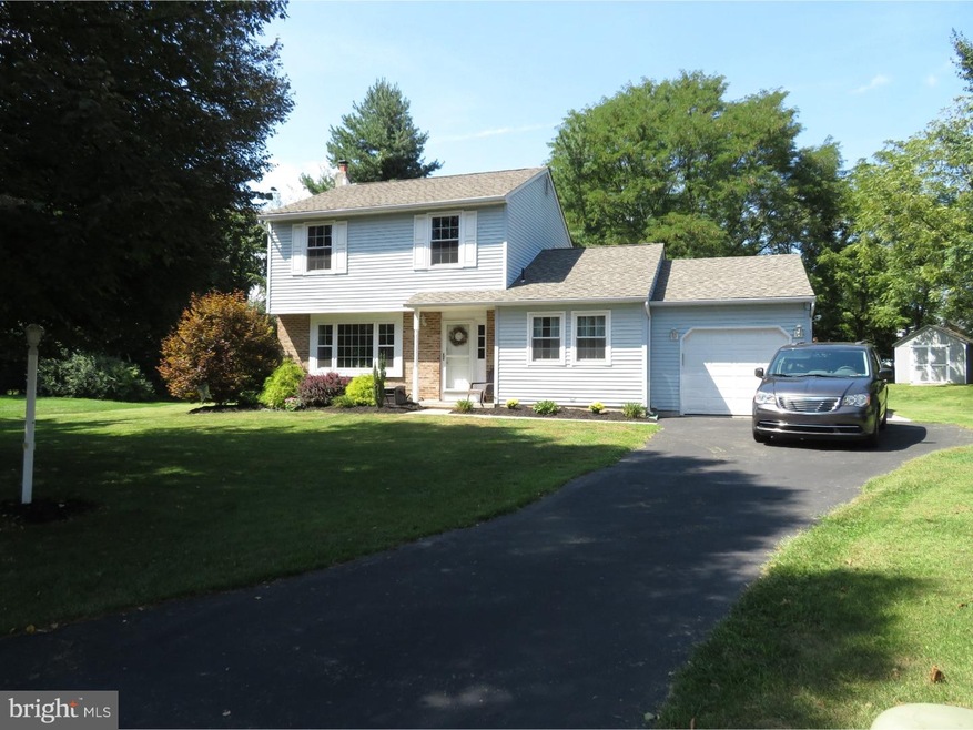 1575 Bromley Dr, Harleysville, PA 19438 - photo 1