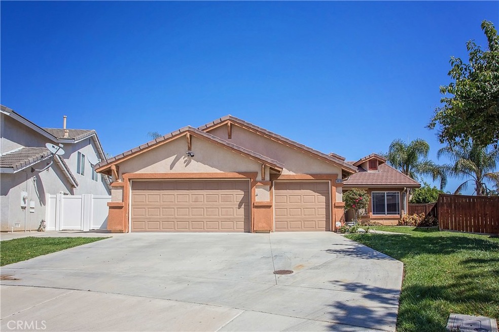 36036 Dresden Ct, Winchester, CA 92596 - photo 1