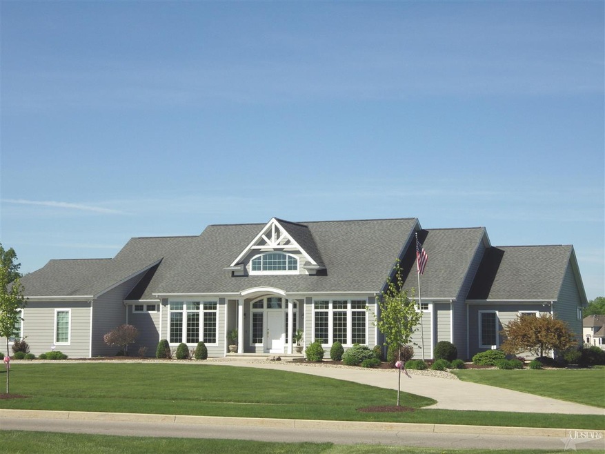 Circle drive provides plenty of guest parking