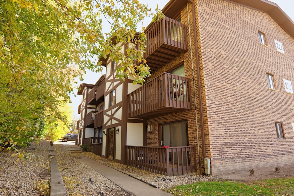 For Rent $1,600/month