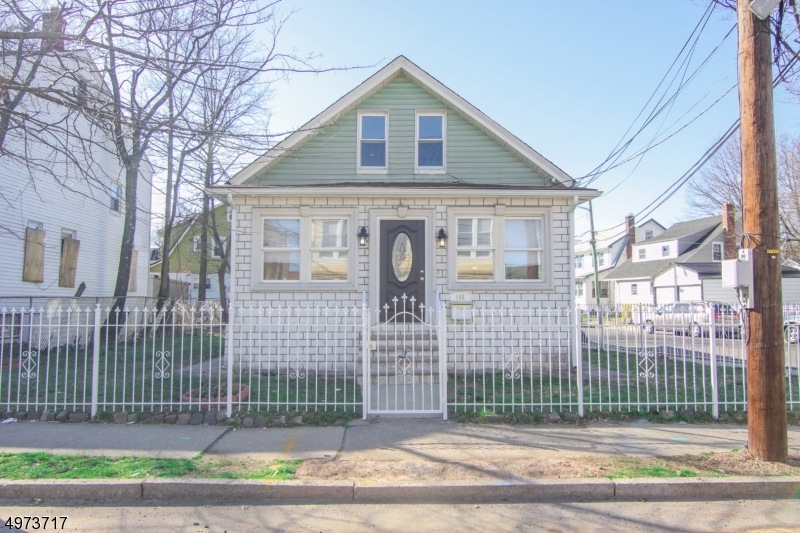 195 W End Ave unit 197, Newark, NJ 07106 - photo 1