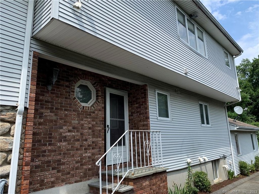 44 Euclid Ave unit 2, Stamford, CT 06902 - photo 1