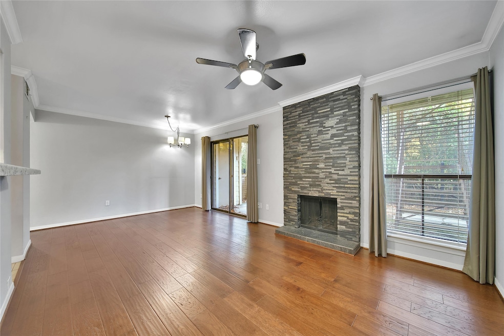 For Rent $1,250/month