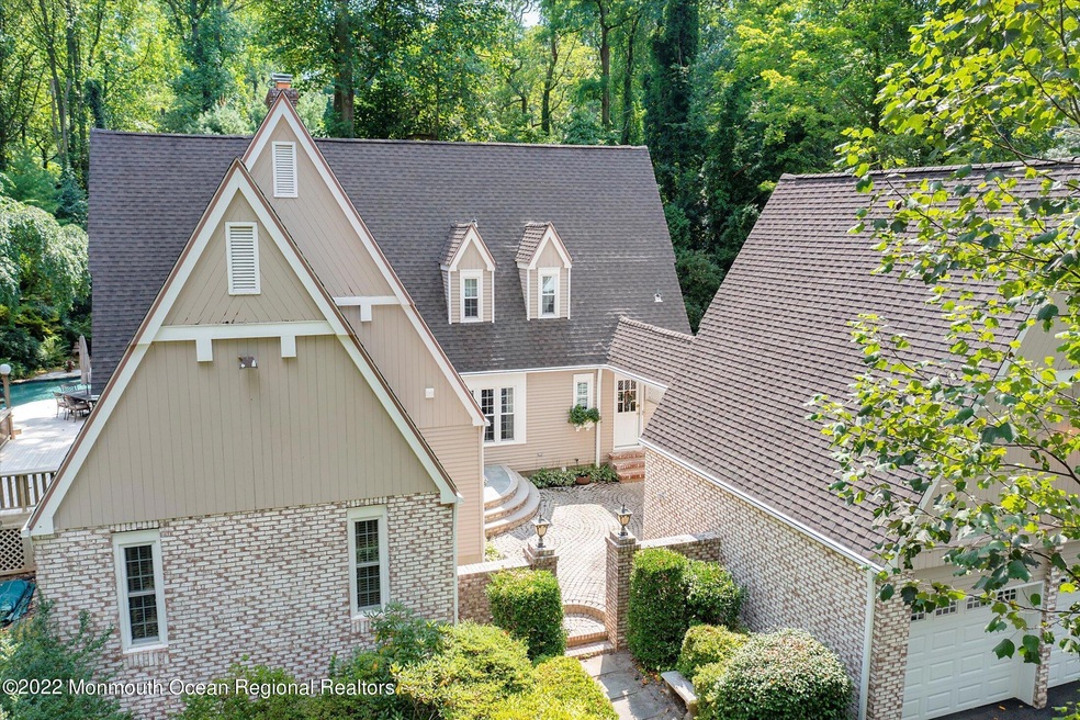 8 Fieldgate Ct, Holmdel, NJ 07733 - photo 1