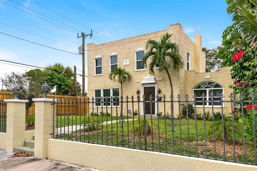 535 28th St, West Palm Beach, FL 33407 - photo 1