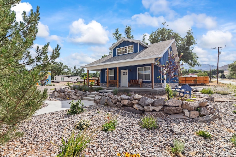 87 N 100 St W, Marysvale, UT 84750 - photo 1