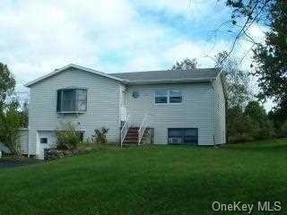 1316 Centre Rd unit 2, Rhinebeck, NY 12572 - photo 1