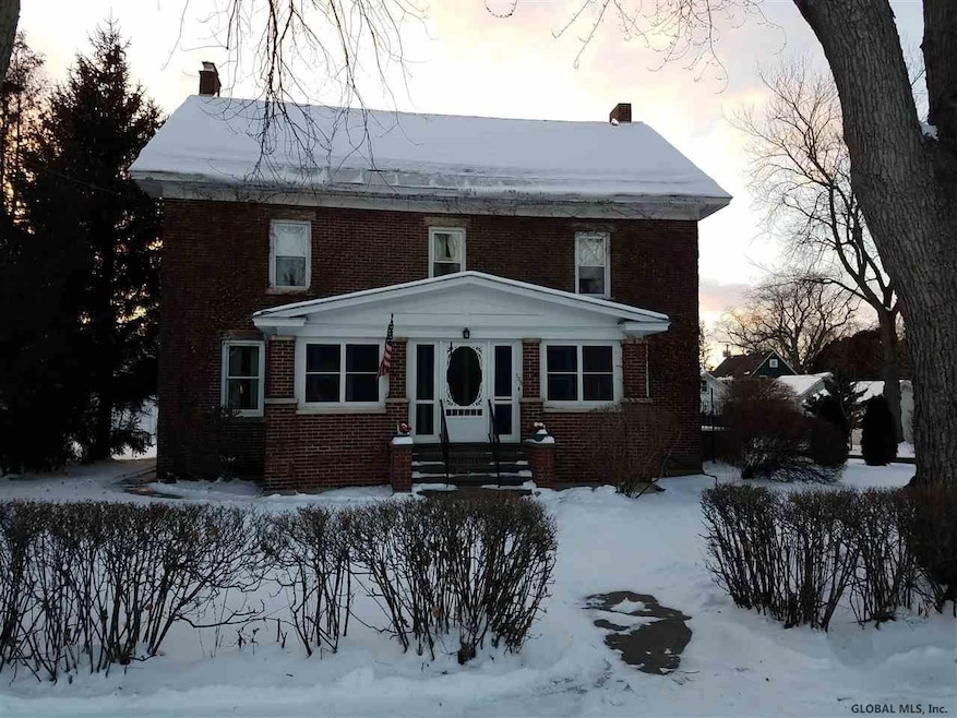 135 Bruce St, Schenectady, NY 12302 - photo 1