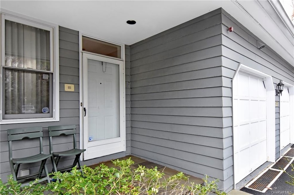 22 Richmond Hill, Irvington, NY 10533 - photo 1