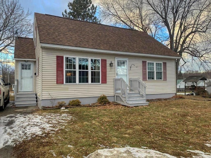 Beautiful Turn Key 3 bed home