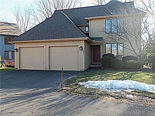 332 Cavan Ln, Glastonbury, CT 06033 - photo 1