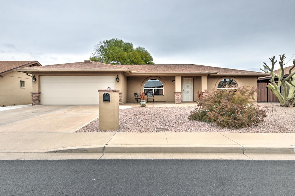 4556 E Florian Cir, Mesa, AZ 85206 - photo 1