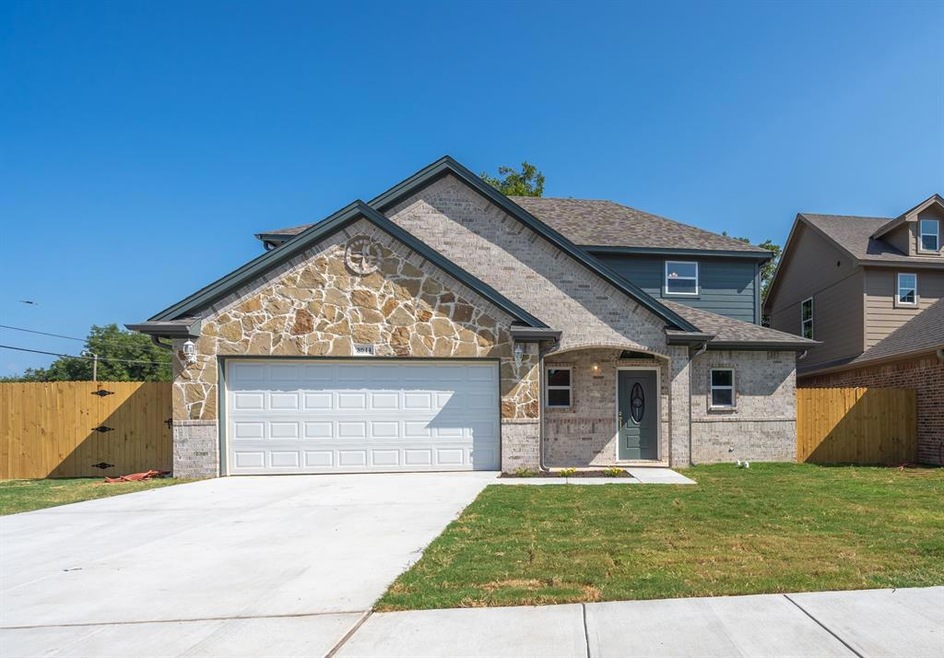 8044 Raymond Ave, White Settlement, TX 76108 - photo 1