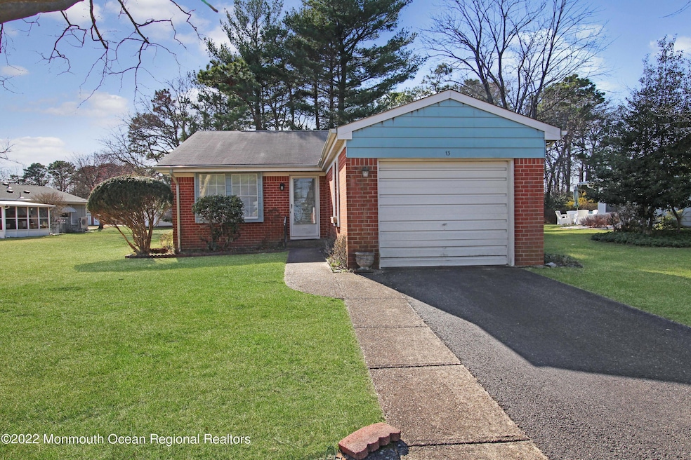13 Hudson Pkwy, Whiting, NJ 08759 - photo 1