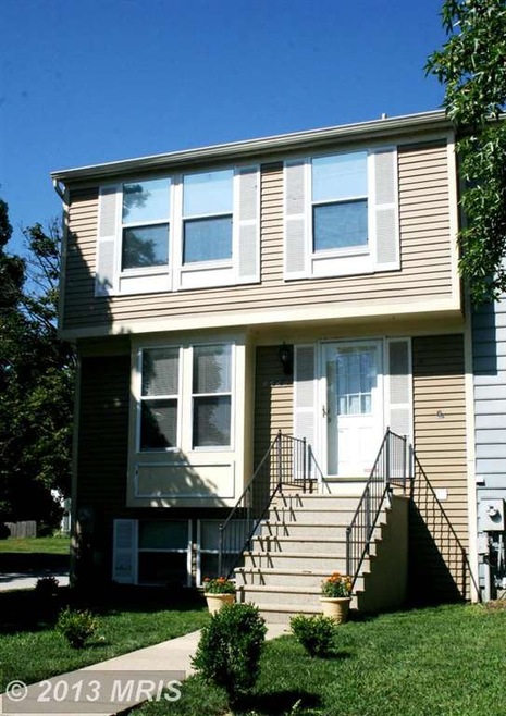 9560 Glen Oaks Ln, Columbia, MD 21046 - photo 1