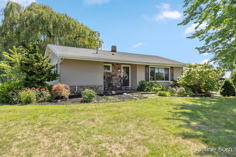 4010 N Henkel Rd, Pierson, MI 49339 - photo 1