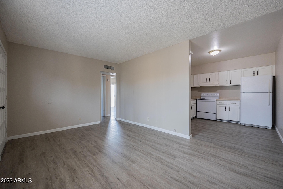 2350 E Broadway Rd unit B, Mesa, AZ 85204 - photo 1