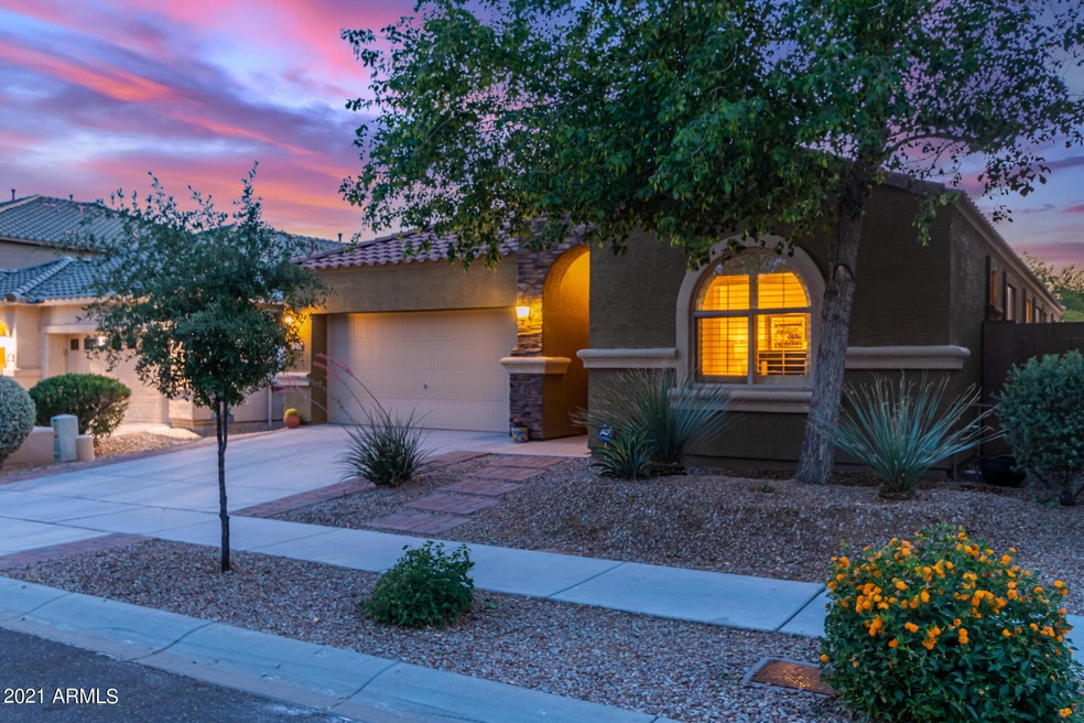 Three bed home in Dynamite Estates.