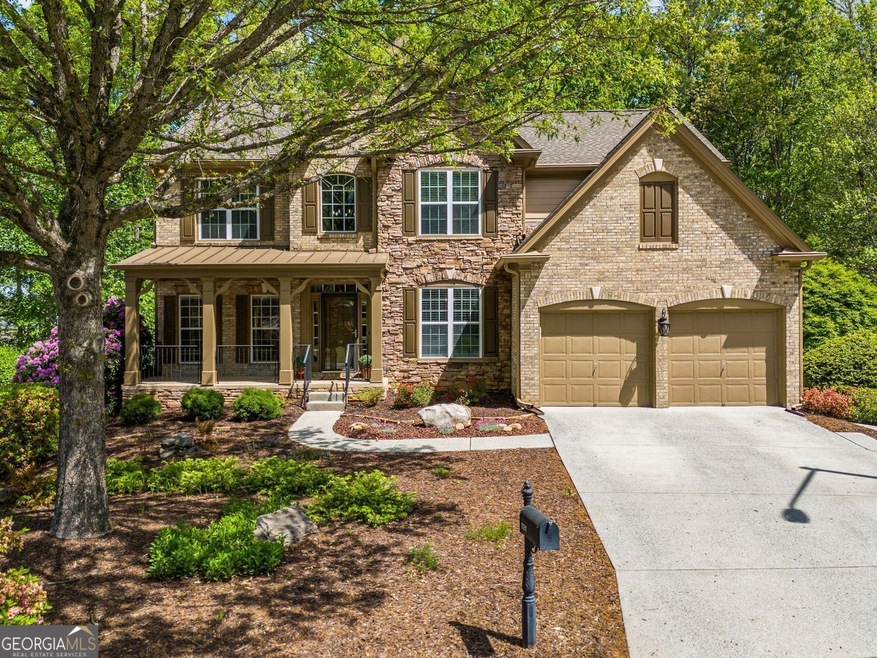 Sold $700,000 • Co-Listing Agent