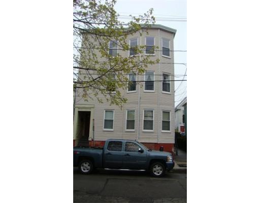 37 Oak St unit 3R, Somerville, MA 02143 - photo 1