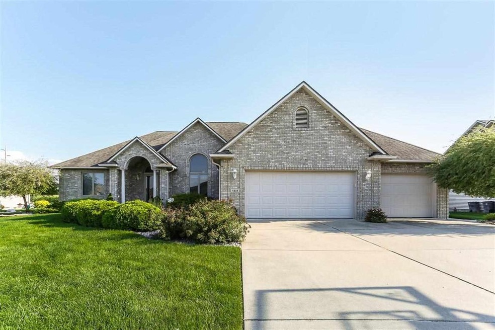 5418 Wyndemere Square, Swartz Creek, MI 48473 - photo 1