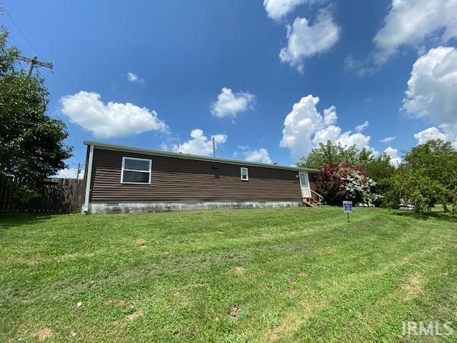 715 S 10th St, Petersburg, IN 47567 - photo 1