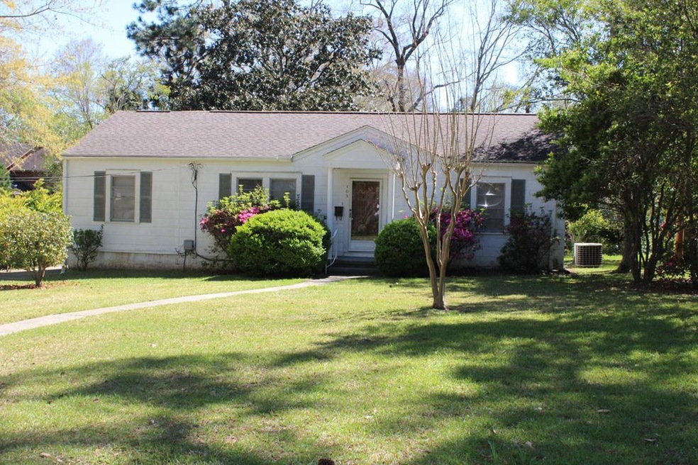 For Rent $1,225/month