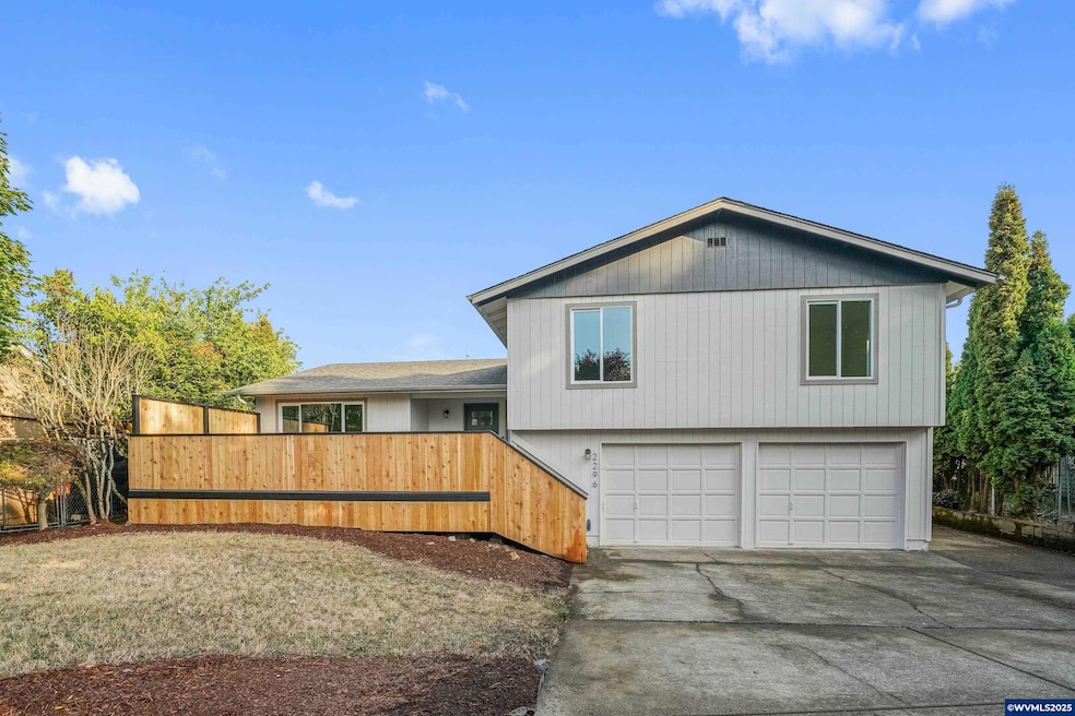 Under Contract $479,900