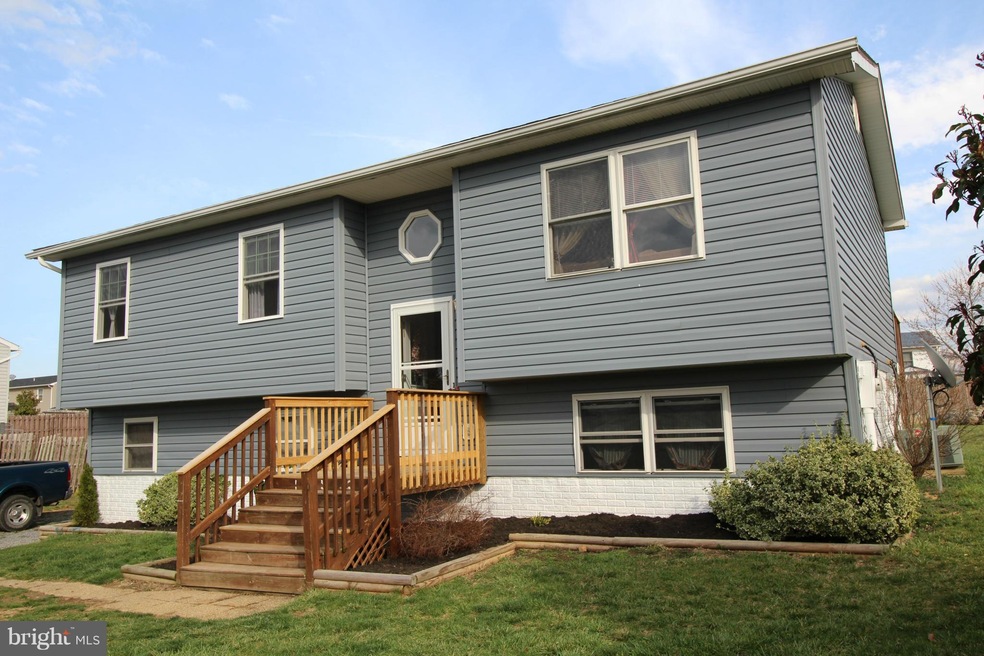 129 Greenleaf Rd, Strasburg, VA 22657 - photo 1