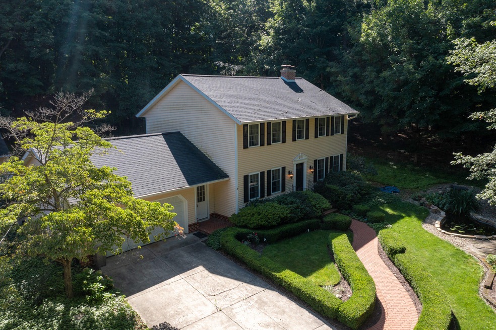 1233 N Philip Rd (42 of 50)