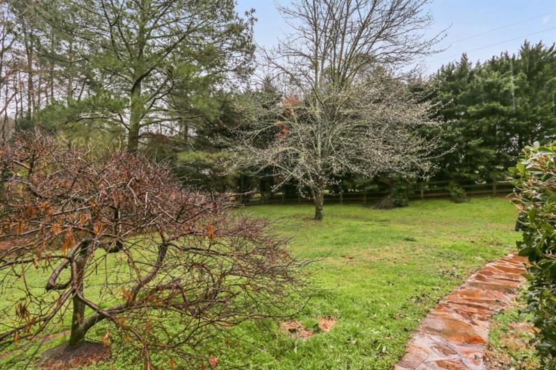 101 Magnolia Springs Ln, Canton, GA 30115 - photo 1