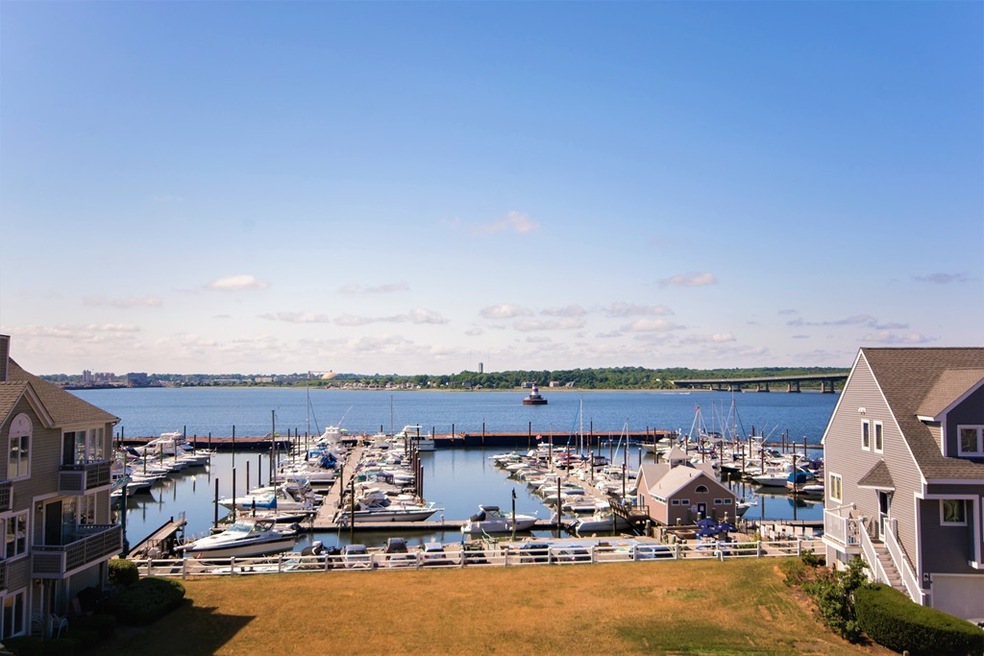 700 Shore Dr unit 812, Fall River, MA 02721 - photo 1