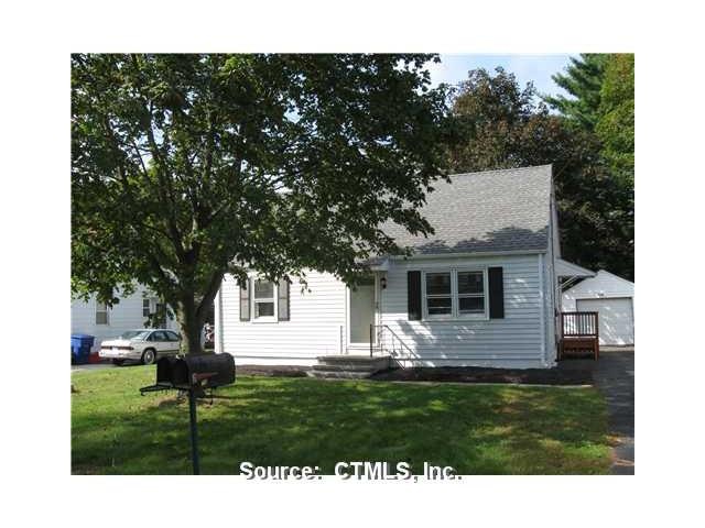 78 Crestwood Ave, Waterbury, CT 06704 - photo 1