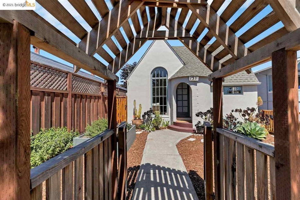 2311 Acton St, Berkeley, CA 94702 - photo 1